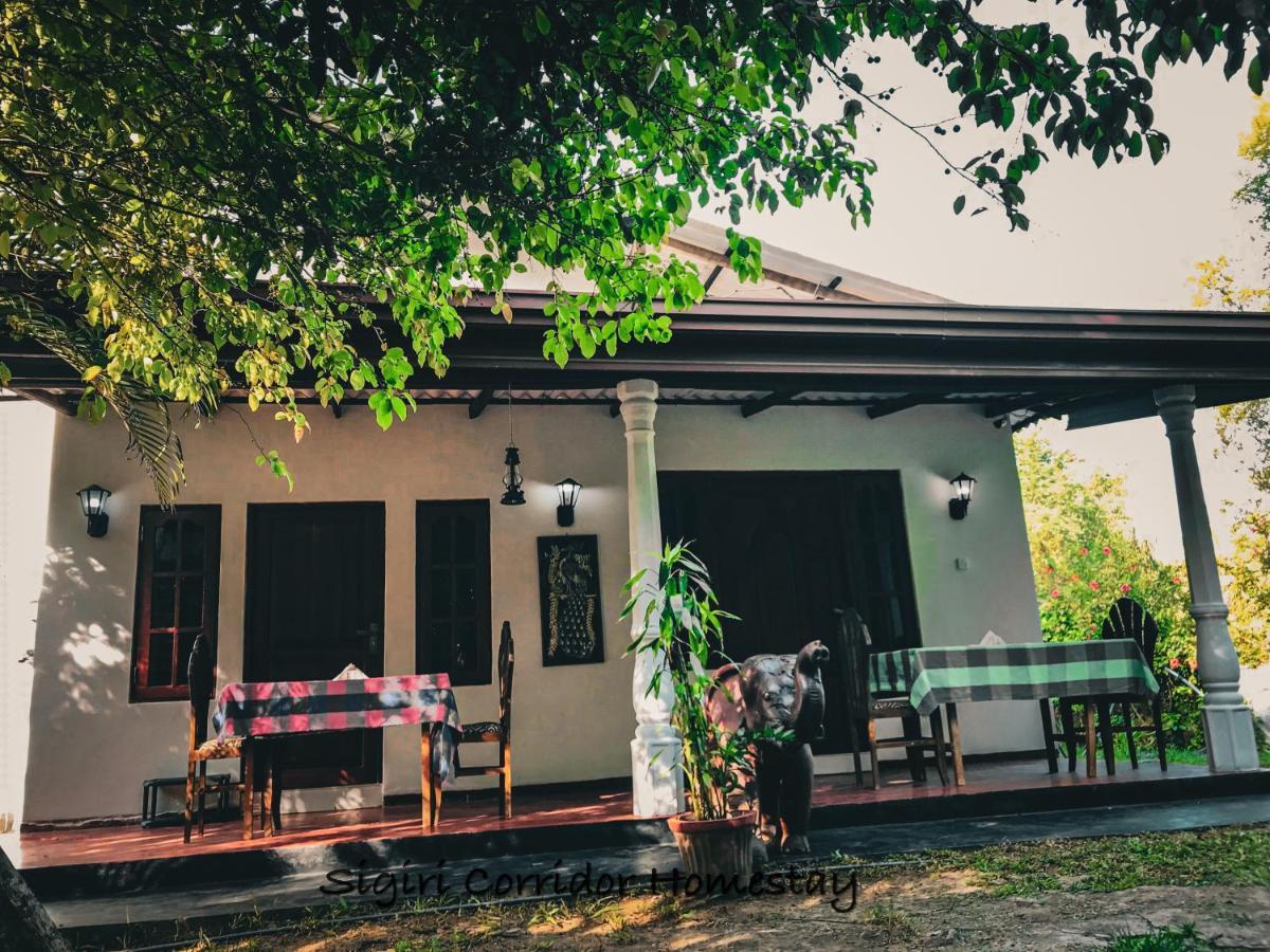 Sigiri Corridor Home Stay Sigiriya Exteriör bild