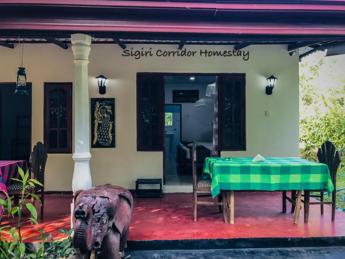 Sigiri Corridor Home Stay Sigiriya Exteriör bild