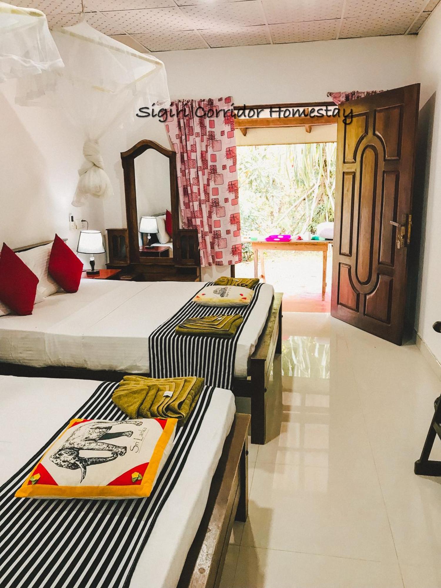 Sigiri Corridor Home Stay Sigiriya Rum bild