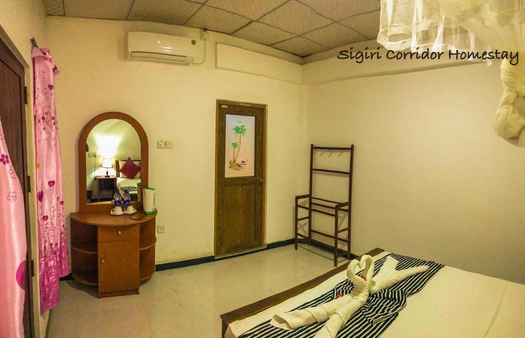 Sigiri Corridor Home Stay Sigiriya Rum bild